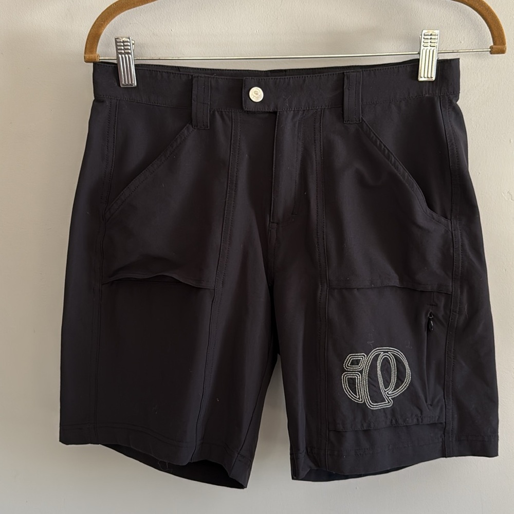 Pearl Izumi Black Shorts EUC